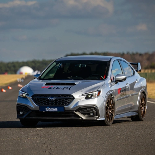 Subaru WRX jazda po torze