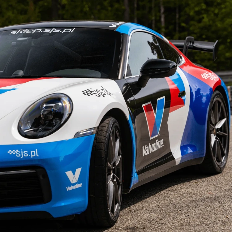 Porsche 911 Carerra
