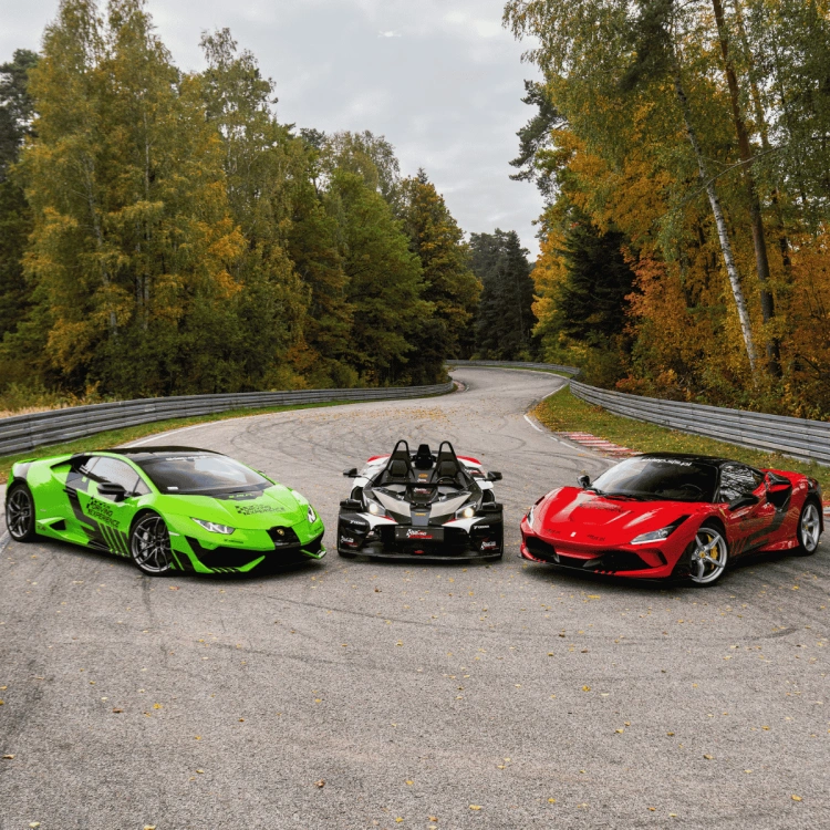 Pojedynek Ferrari F8 Tributo vs Lamborghini Huracan vs KTM X-Bow