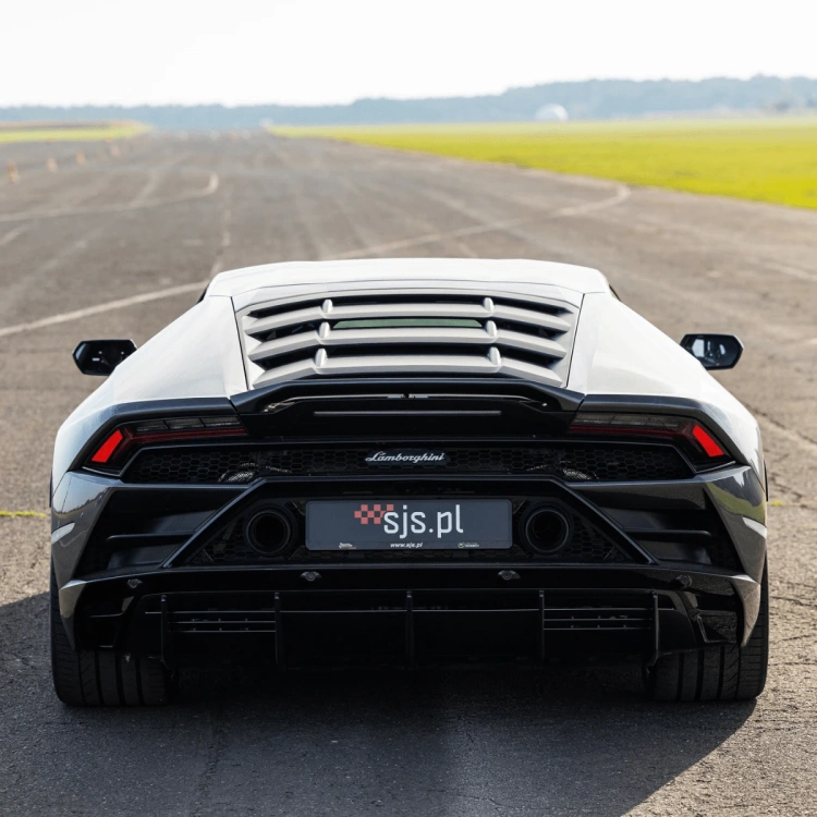 tył Lamborghini Huracan EVO